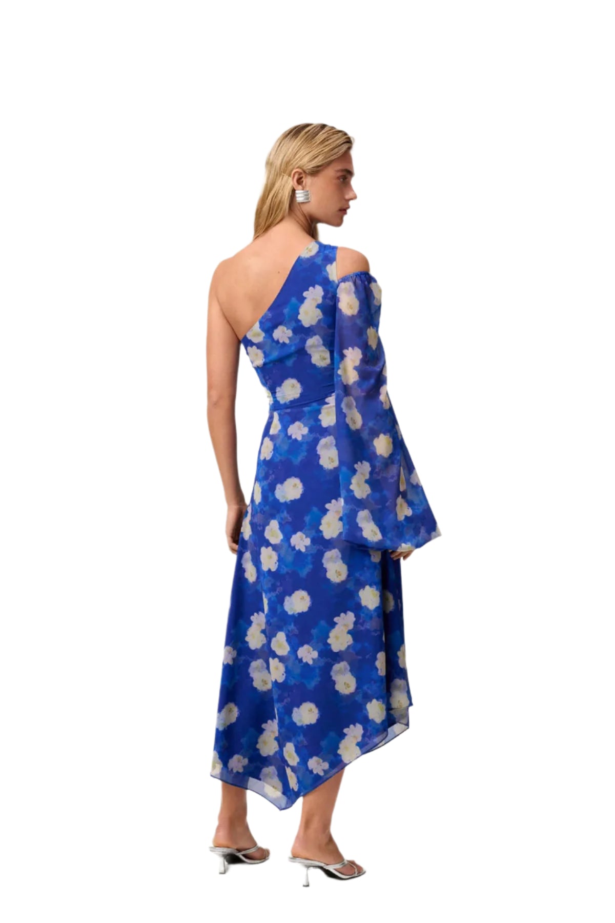 Charmaine - Flowing and elegant dress