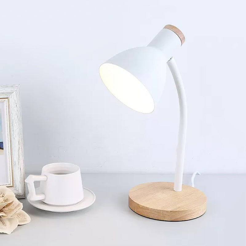 Luma Bend Slim LED table lamp with flexible neck and wooden base