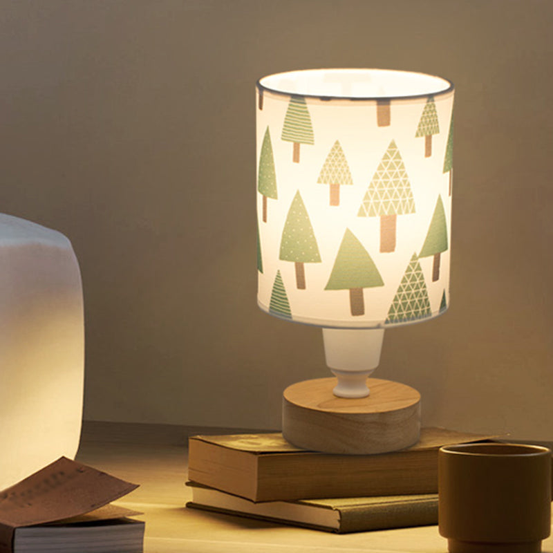Naturis – Modern Fabric Desk Lamp