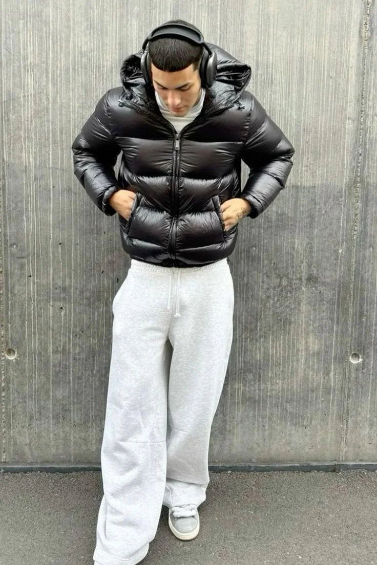 ヨハン - 寒い季節でも快適に過ごせる実用的なジャケット