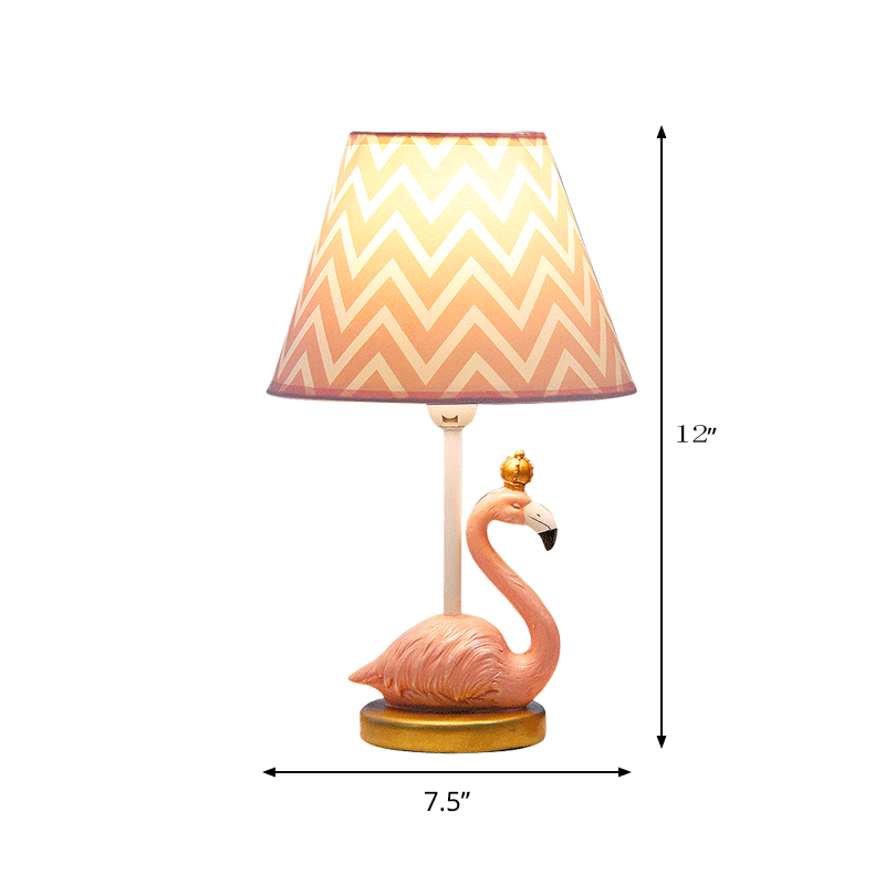 Pinkro – Whimsical Flamingo Resin Lamp