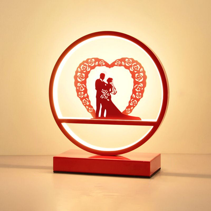 Lume Loop – A romantic, modern loop-shaped table lamp