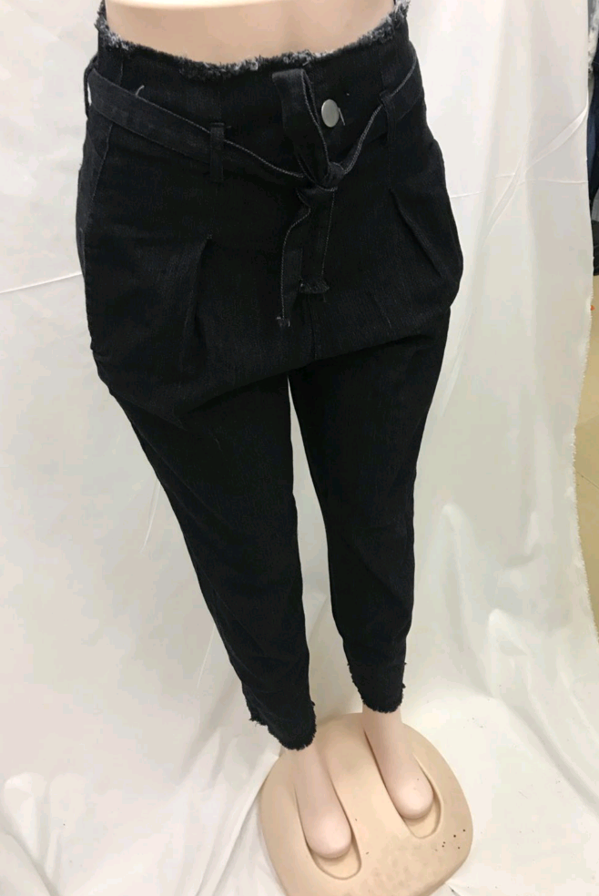 Misaki | High-waisted jeans with front ribbon belt detail