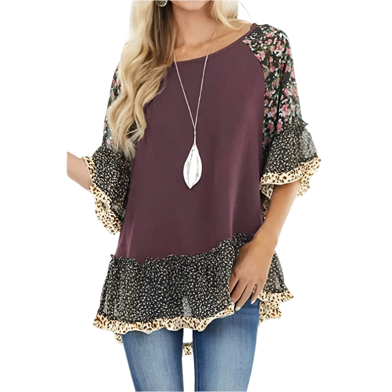 クラリッサ - ミドル丈の袖のTシャツ、ドールスリーブにカラーブロックのヒョウ柄