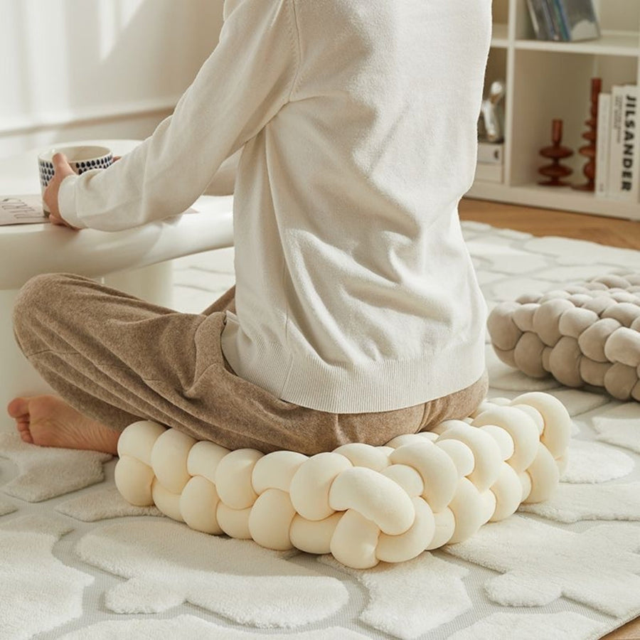 Snug Spiral - Elegant Braided Plush Pillow