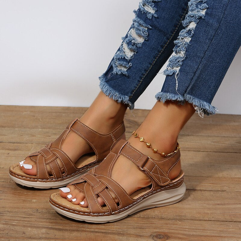 Sierra - Fashionable open-toe sandals