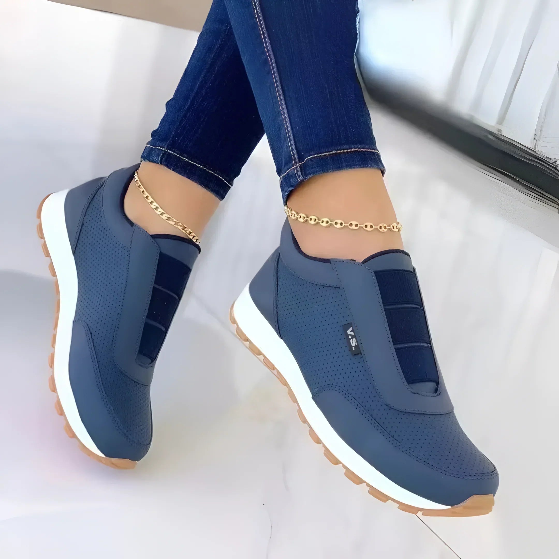 Olga - Casual sports sneakers