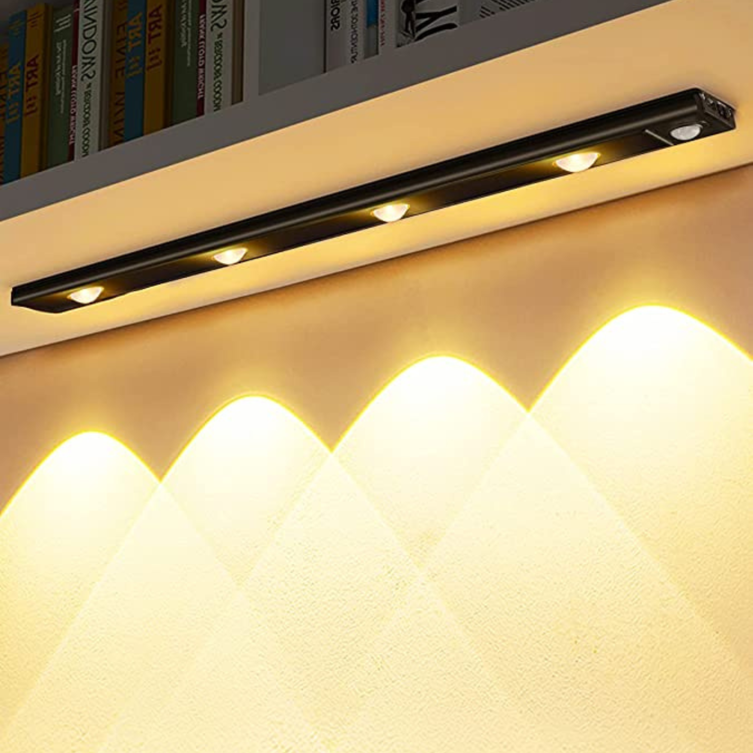 Wireless LED lamp with motion sensor