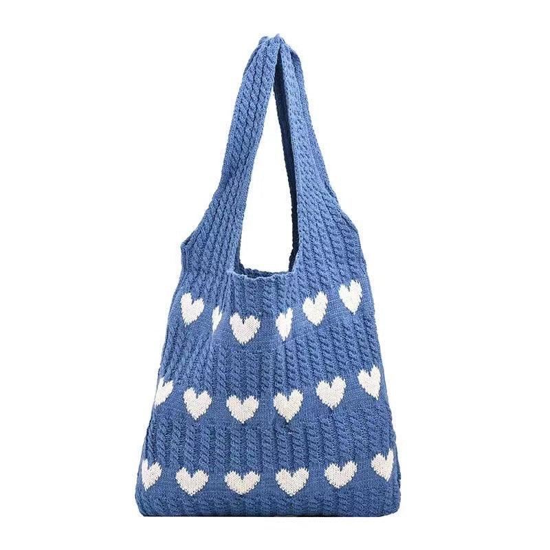 Heart-patterned summer crochet tote bag