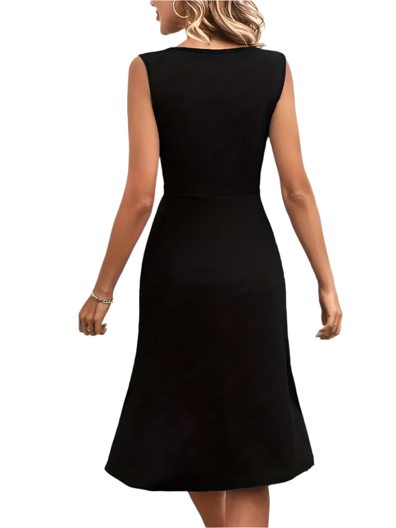 Georgine – Ruched dress with cross V-neck