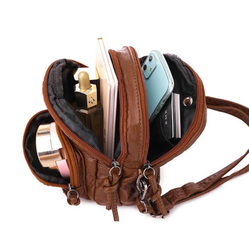 Izzy - Stylish shoulder bag with adjustable strap
