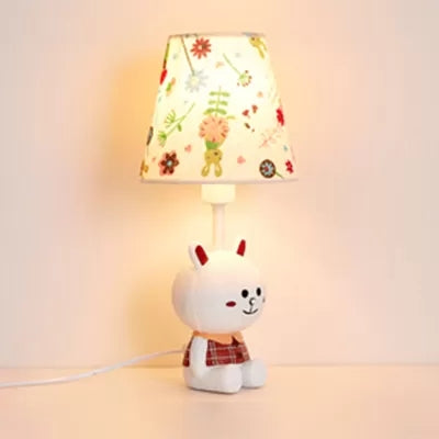 Furrylight – A quirky animal-shaped reading lamp