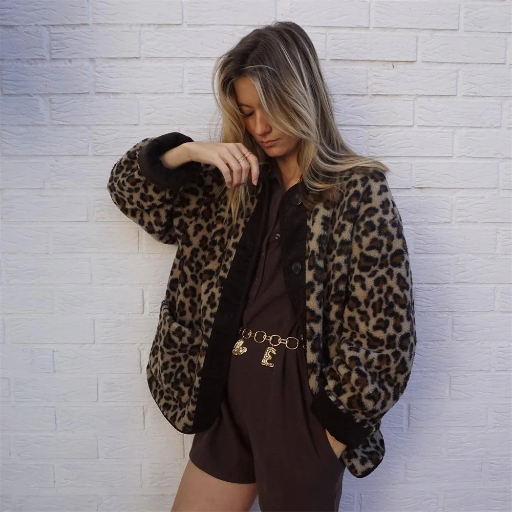 Hilde - Comfortable leopard print O-neck jacket