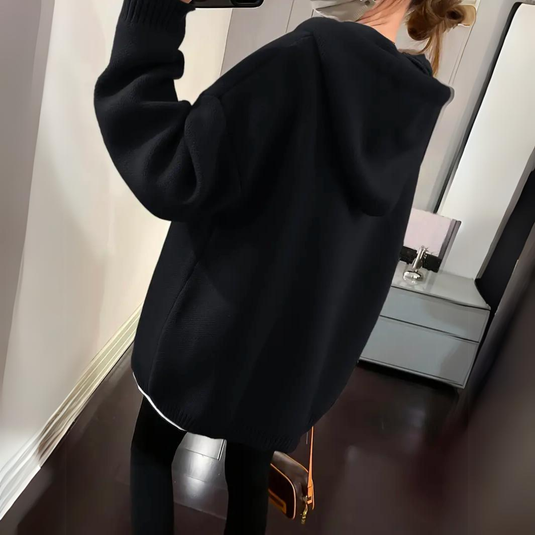 Kirsten - Warm and cozy hoodie