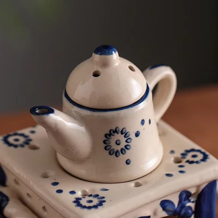 Aroma Teapot – Teapot Humidifier for Soothing Aromatherapy