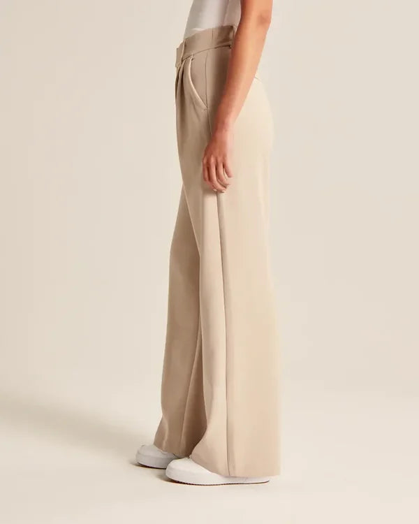 Mia: Elegant and effortless pants