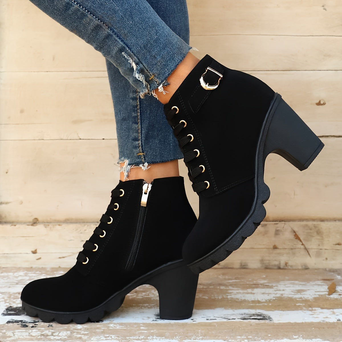 Hina Non-Slip Boots