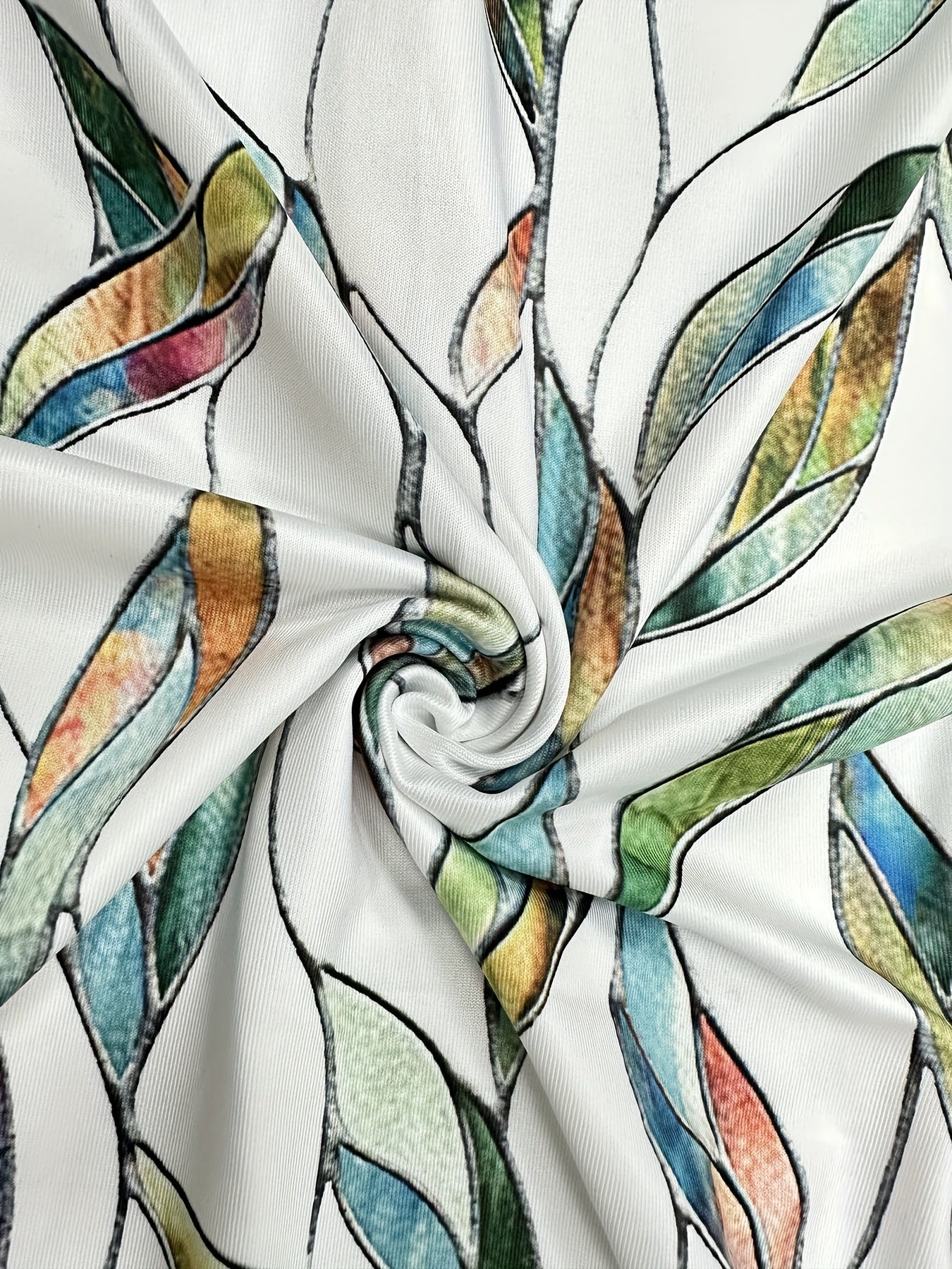 Clara - Modern sleeveless dress with leaf pattern