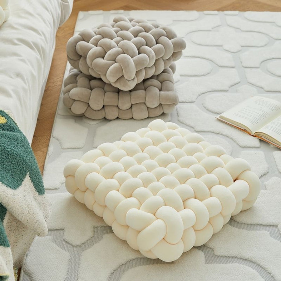 Snug Spiral - Elegant Braided Plush Pillow