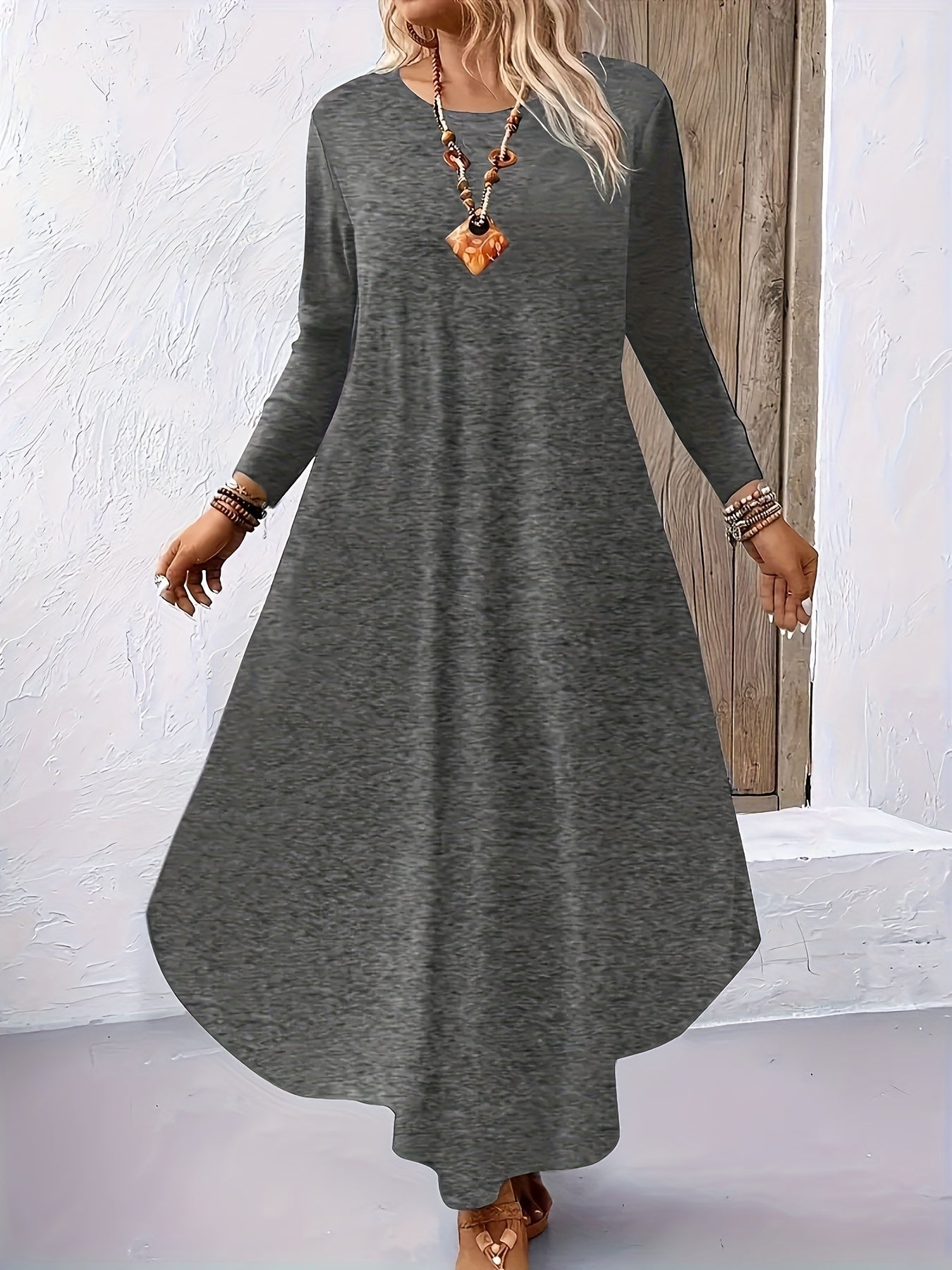 Simple and casual dress