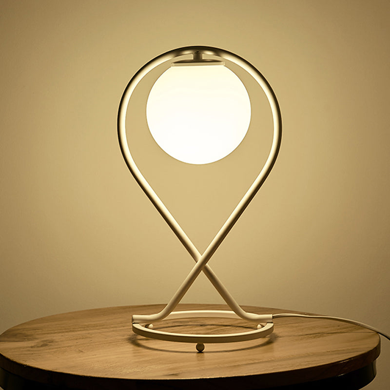 Crosstique – modern iron linear bedside lamp
