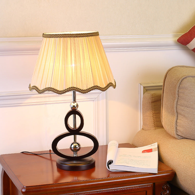 Serenova – Elegant and rustic bedside lamp