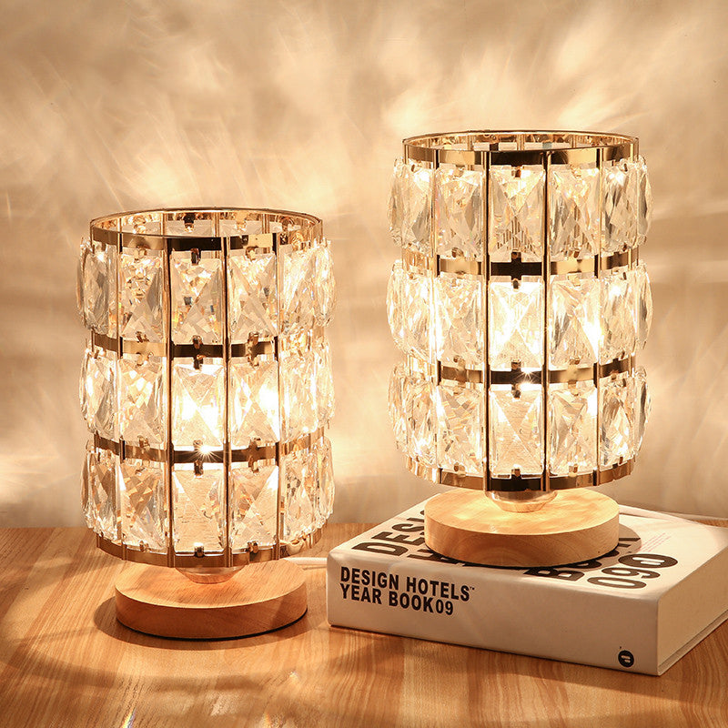 Crystalia – Modern Gold Beveled Crystal Cup Design Bedside Lamp