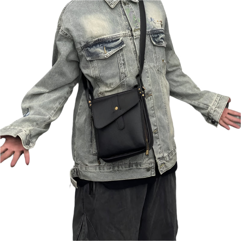 トレンドのユニセックスメッセンジャーバッグ