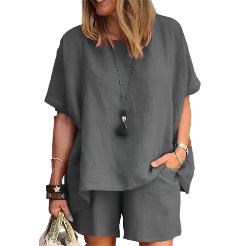 Liana - Casual T-shirt and Shorts Set
