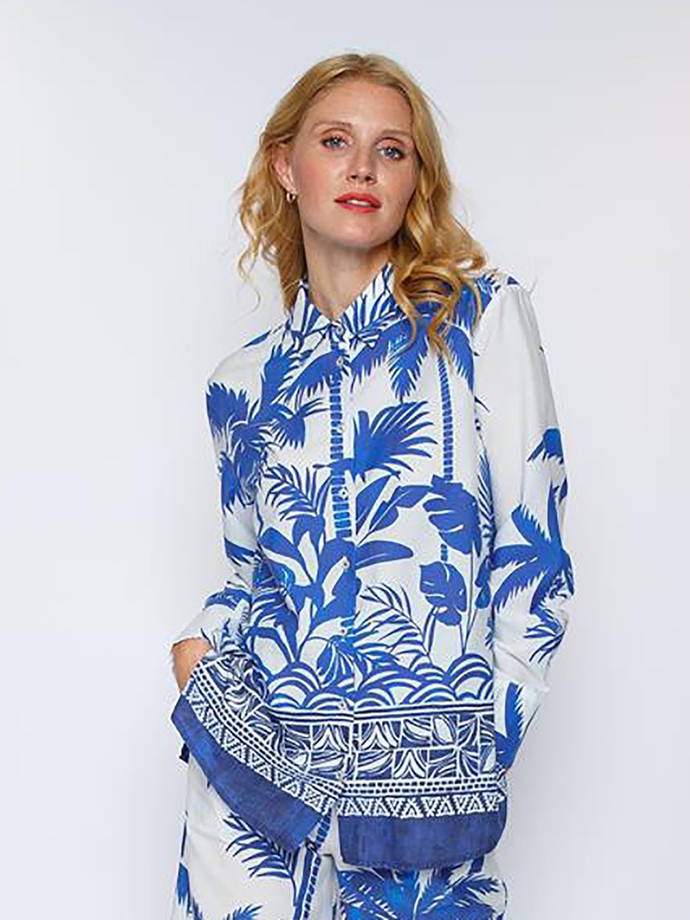 Pernille - Hawaiian Blue Long Sleeve Top