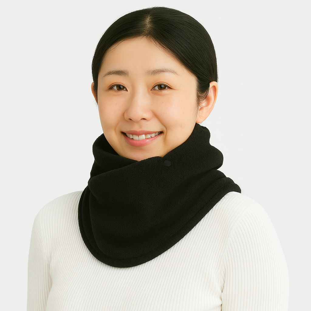 Albella | A velvet scarf perfect for warm winter days