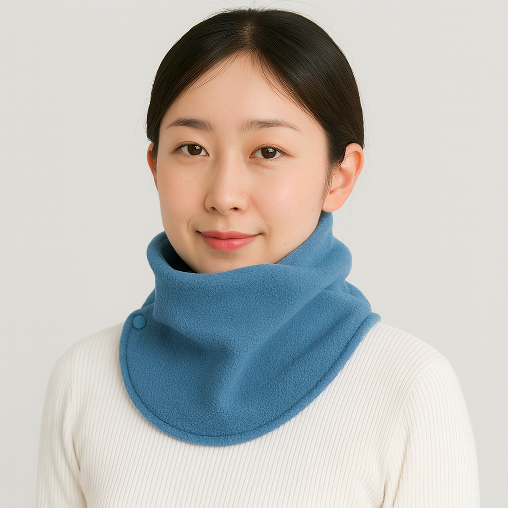 Albella | A velvet scarf perfect for warm winter days