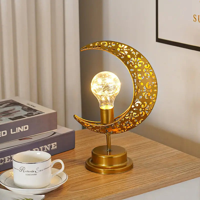 Moon Aura – Elegant Moon Table Lamp