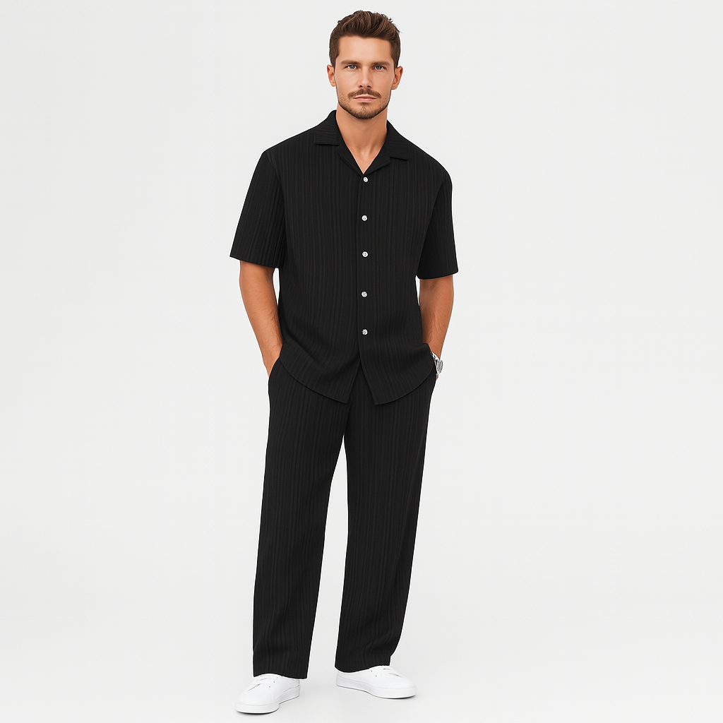 Men's striped short sleeve tracksuit - button-down collar top and pants with elastic waistband