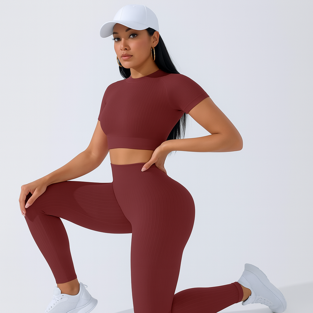 レディース 2ピース スポーツセット - ヨガとピラティス用の半袖トップスとハイウエストレギンス