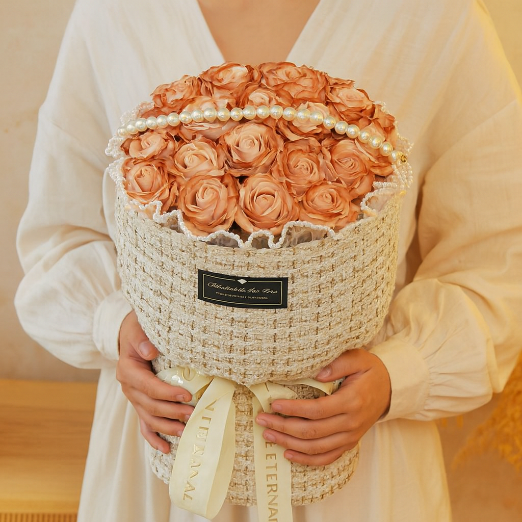 Everbloom | Gift a bouquet of eternal roses
