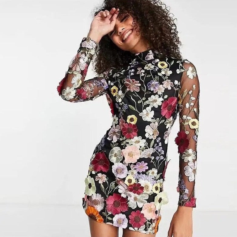 Nana - Floral dress with high collar and long sleeves