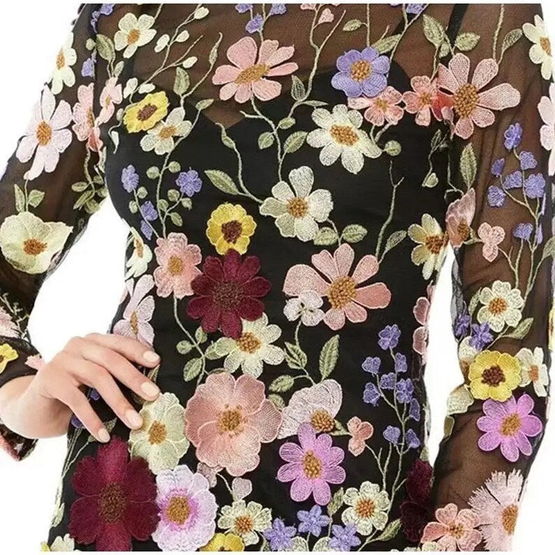 Nana - Floral dress with high collar and long sleeves