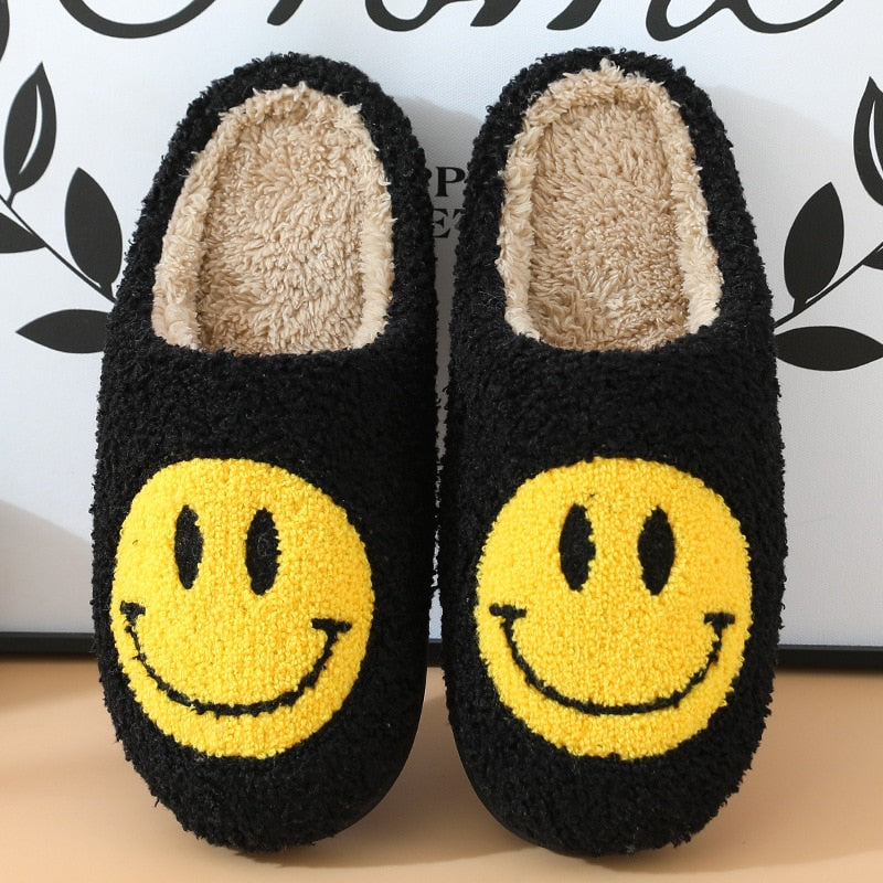 Warm Smile Fluffy and comfortable slippers
