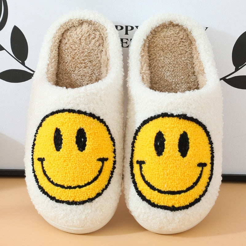 Warm Smile Fluffy and comfortable slippers