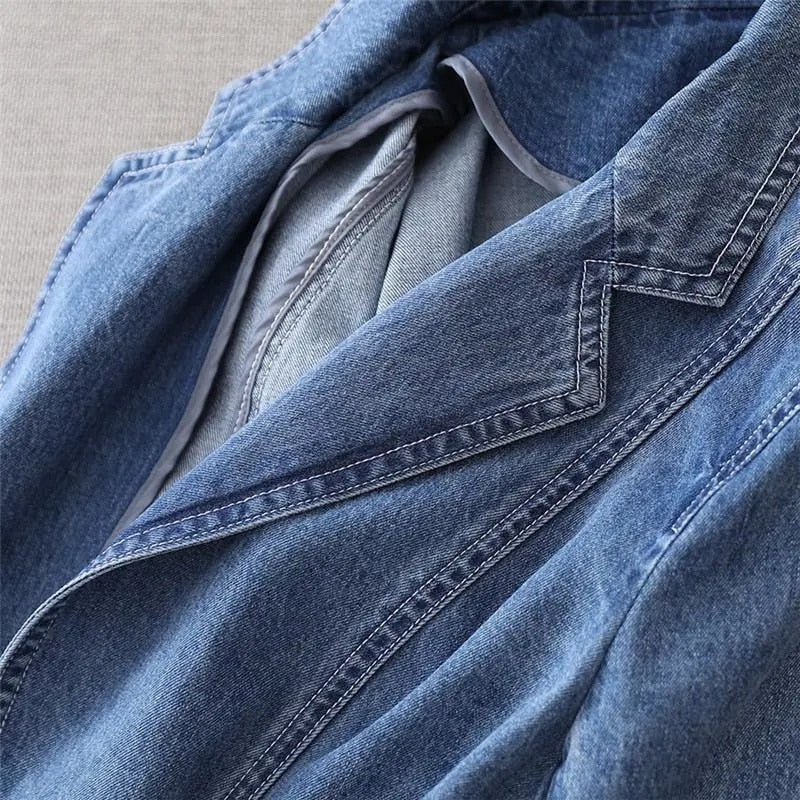 ヘルガ - シックなテーラードデニムジャケット