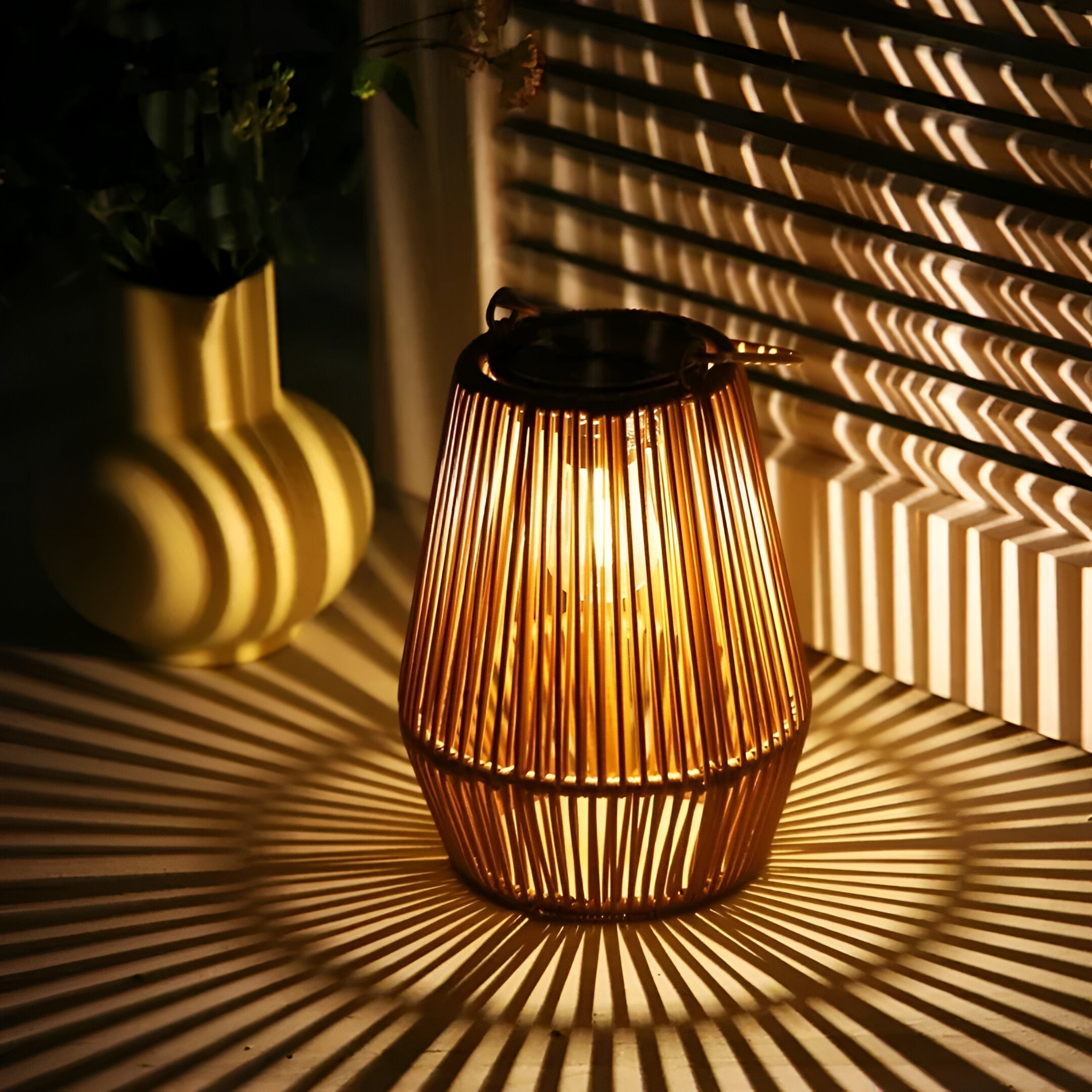 バンブーグロー- ソーラーランタン