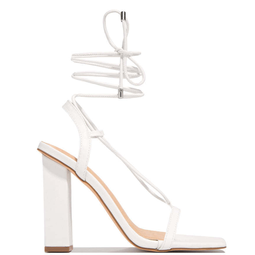 スヴァナ - エレガントなハイヒール