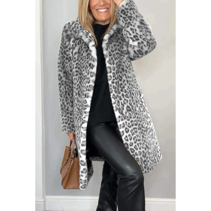 Mari - Leopard print coat