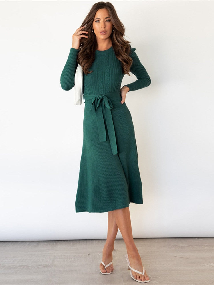 Krista - Round Neck Knit Midi Dress