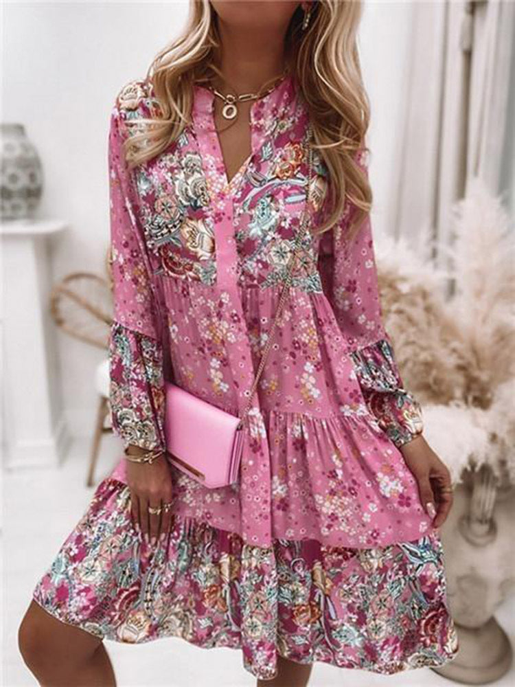 Julia – Elegant Floral V-Neck Dress