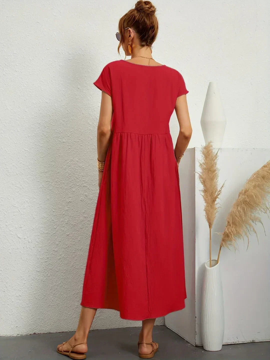 Lightweight dress in soft cotton with pockets