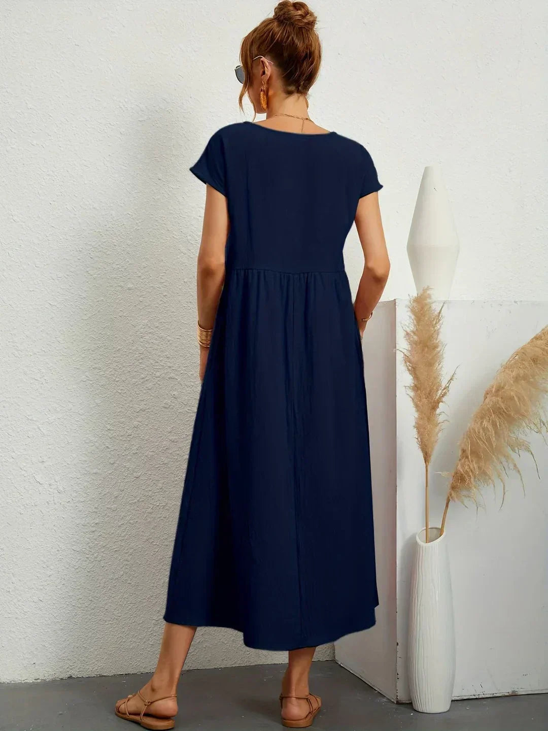 Lightweight dress in soft cotton with pockets