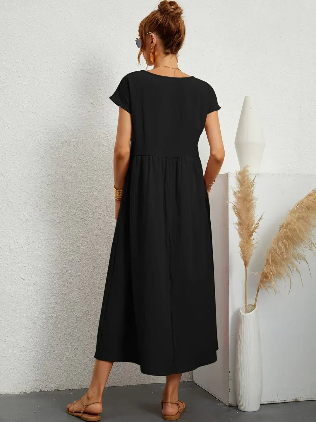 Lightweight dress in soft cotton with pockets