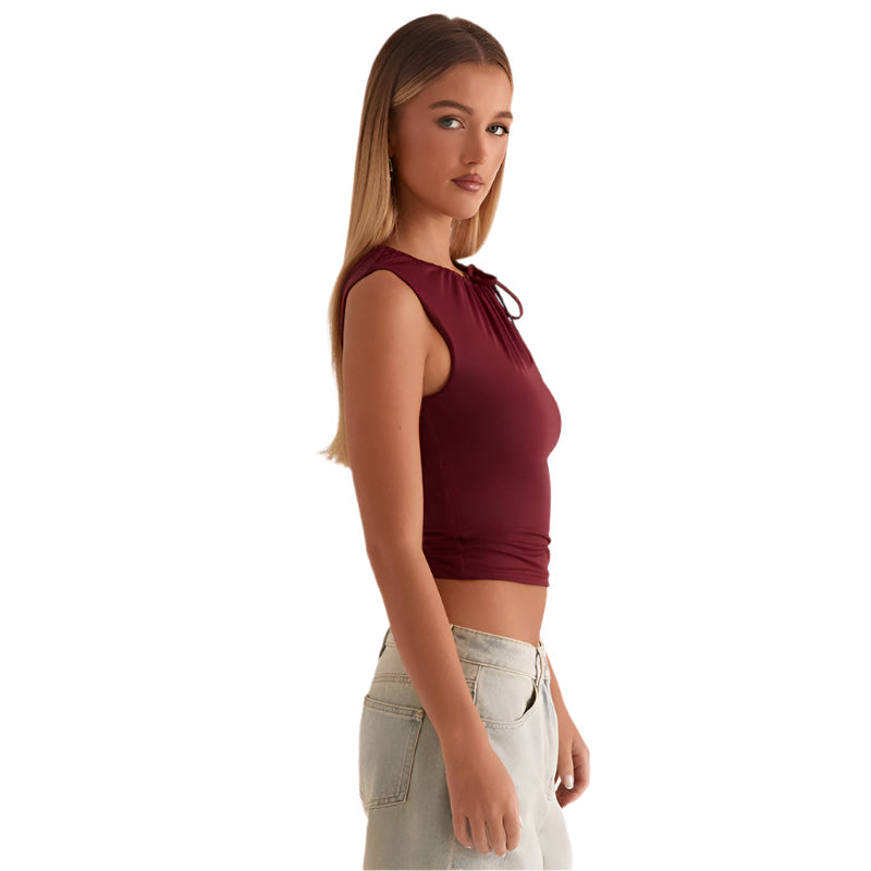 フレイヤ - 遊び心のある肩のフリルと結び目